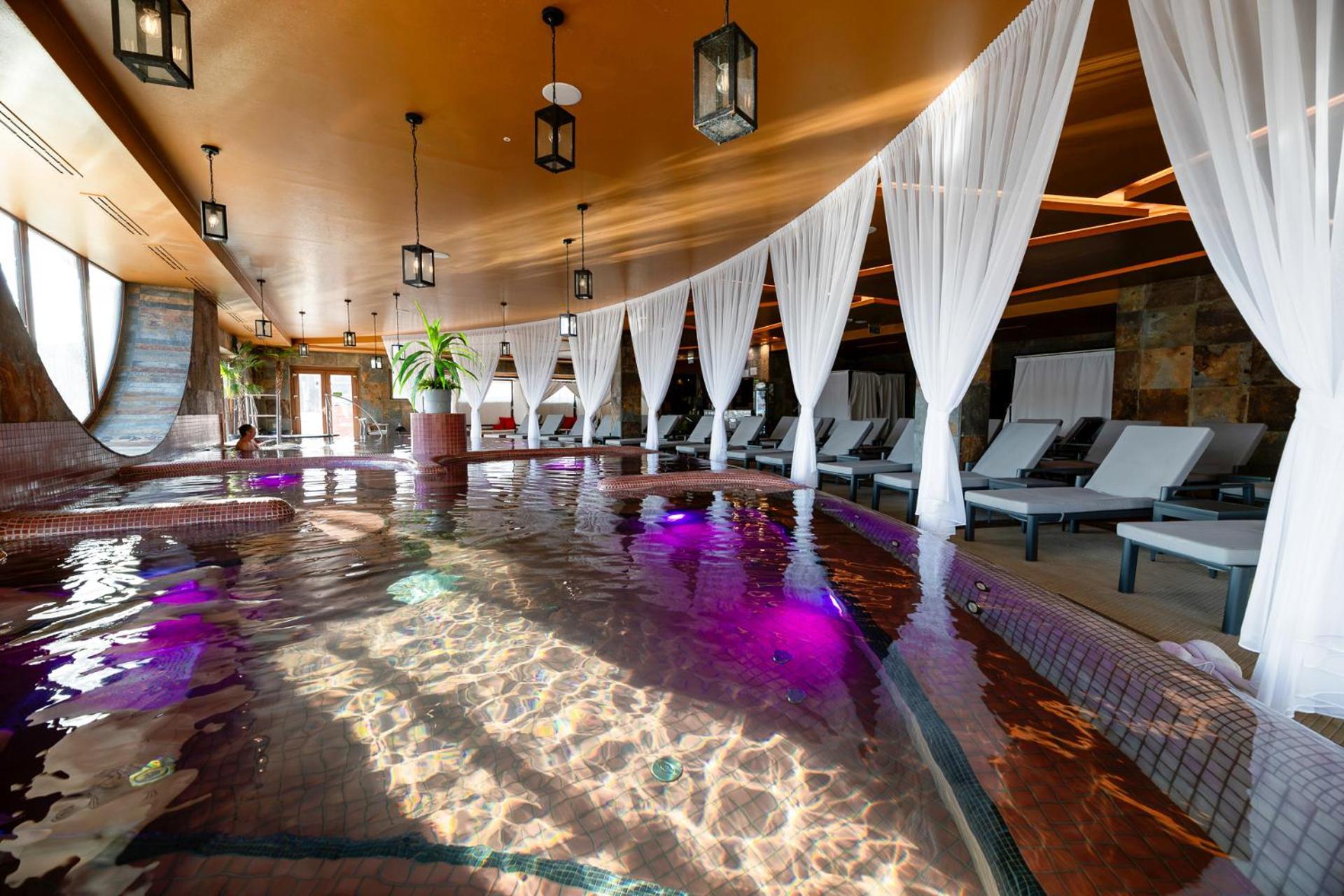Allure Healthy Hotel & Spa Έγκερ Εξωτερικό φωτογραφία
